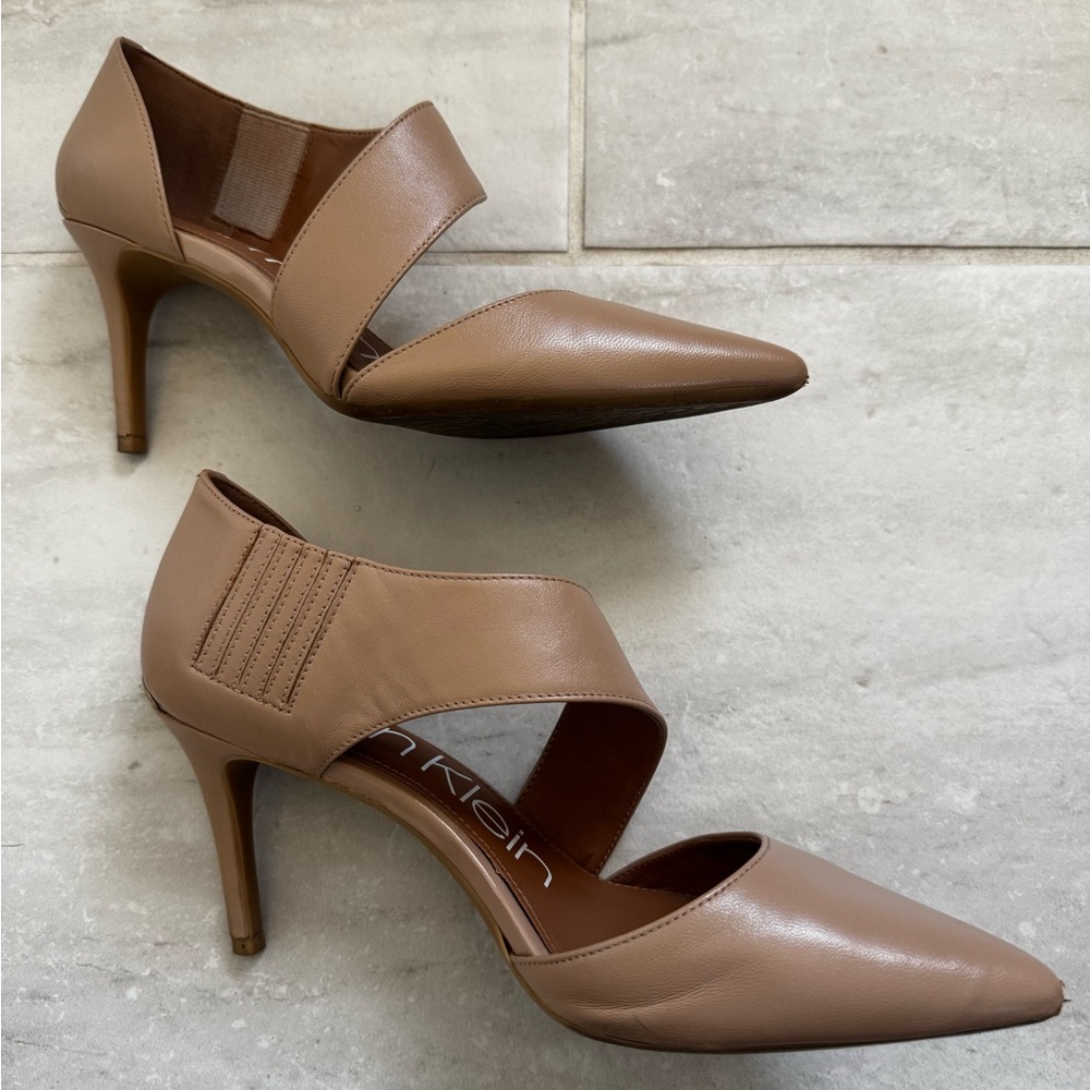 Calvin Klein Women's Tan Heels